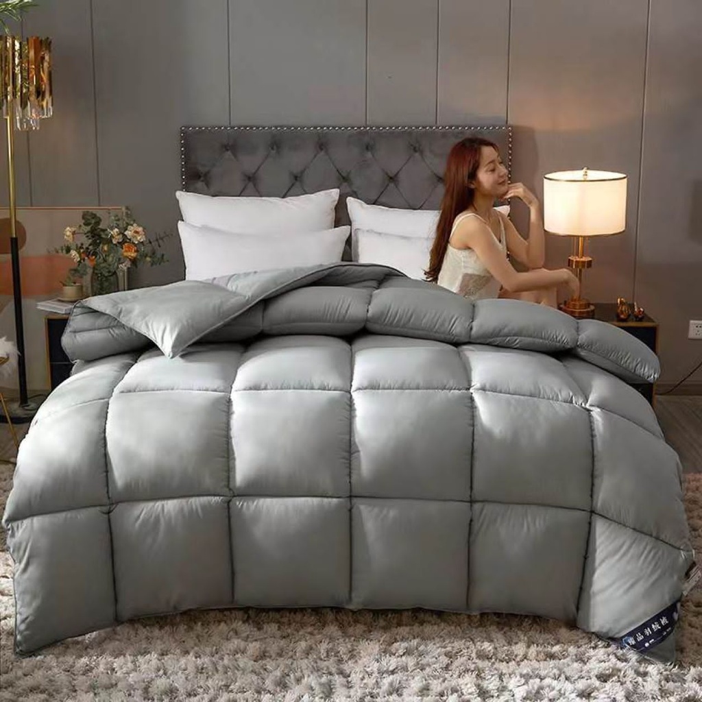 Couette de lit de 1.8m gris
